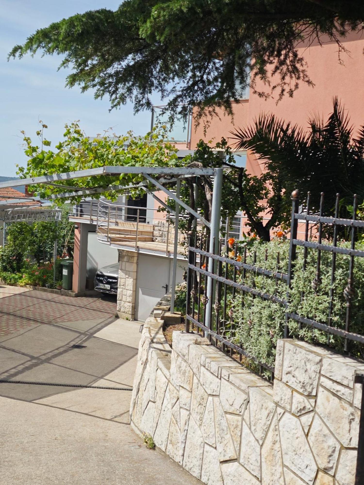 Apartments Miklus Πορτορόζ Εξωτερικό φωτογραφία